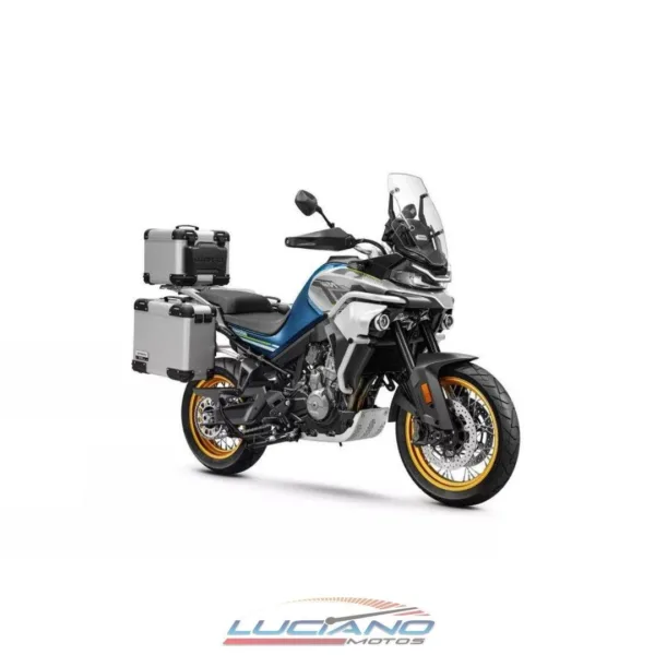 CFMOTO 800MT