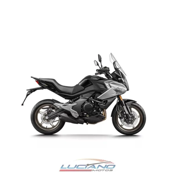 CFMOTO 700MT